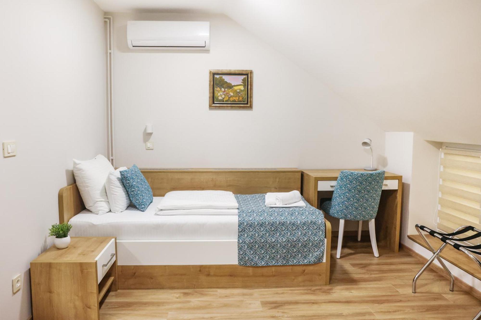 Grand Park Rooms & Apartments Čačak Екстериор снимка