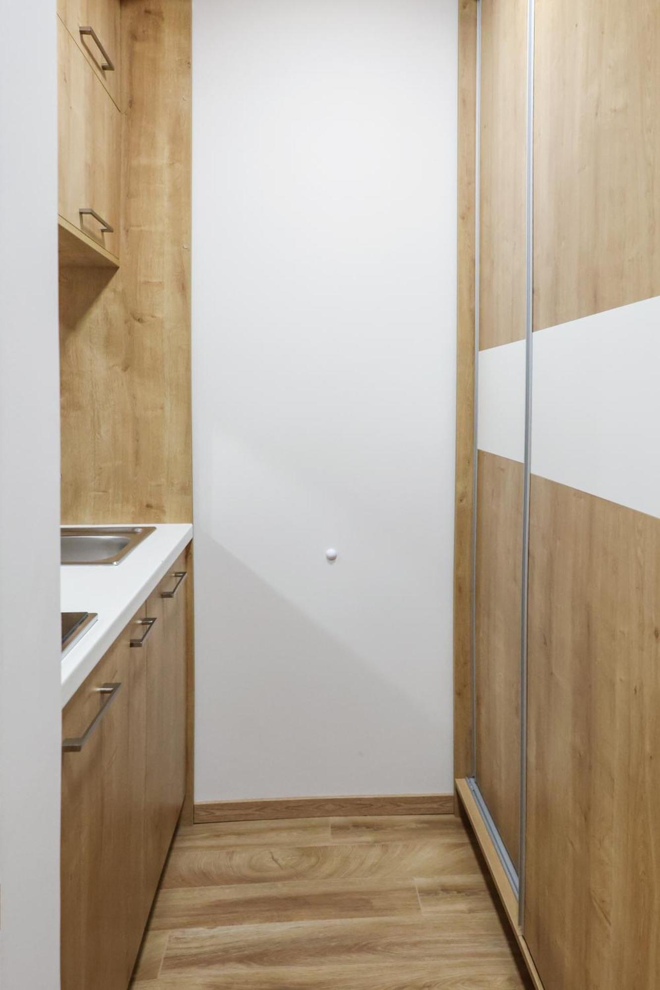 Grand Park Rooms & Apartments Čačak Екстериор снимка