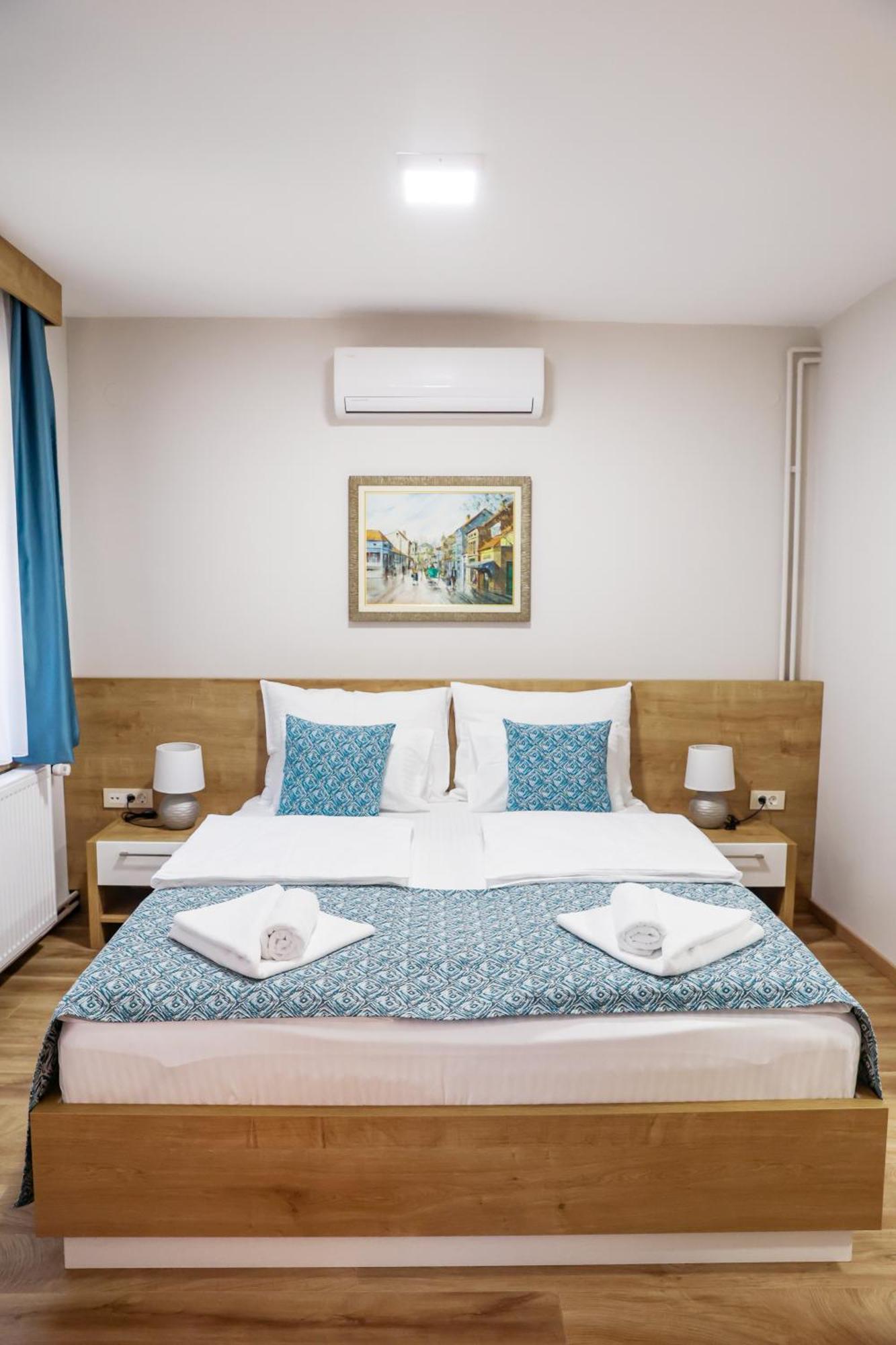 Grand Park Rooms & Apartments Čačak Екстериор снимка