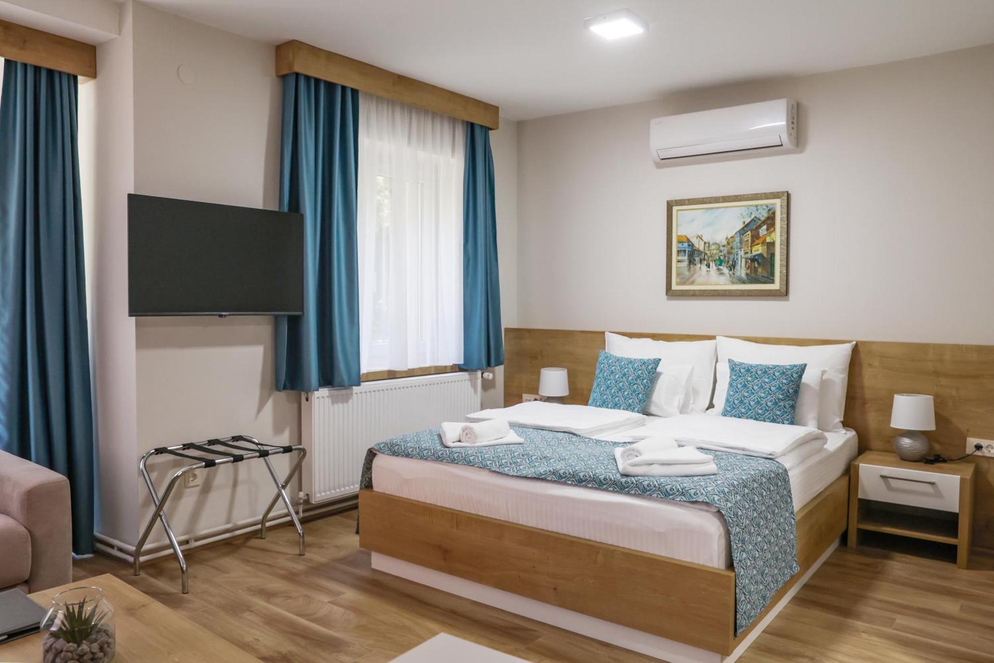 Grand Park Rooms & Apartments Čačak Екстериор снимка