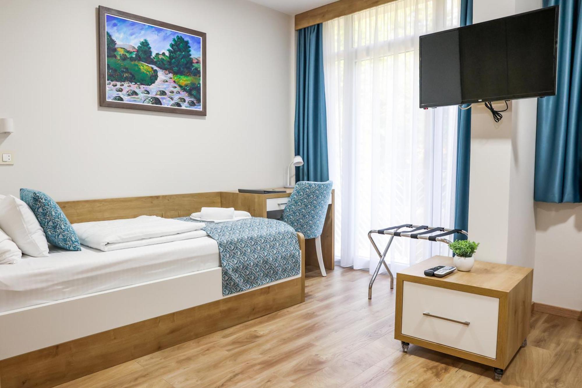 Grand Park Rooms & Apartments Čačak Екстериор снимка