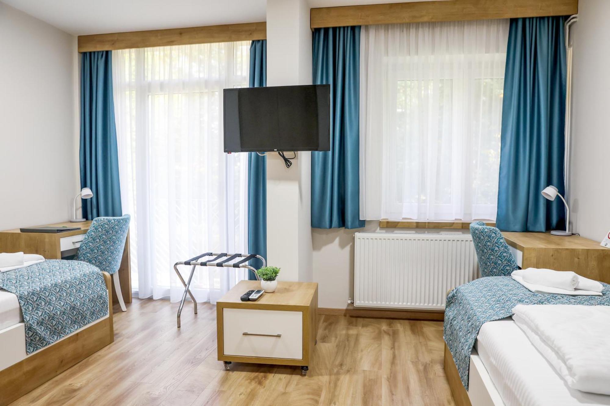Grand Park Rooms & Apartments Čačak Екстериор снимка
